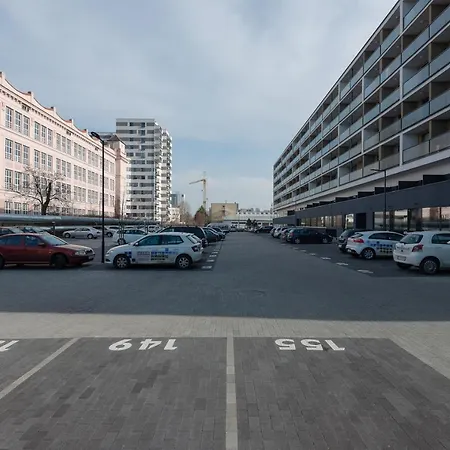 Point By Zoom Διαμέρισμα Μπρατισλάβα