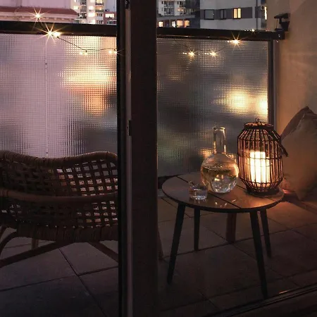 Point By Zoom Apartment