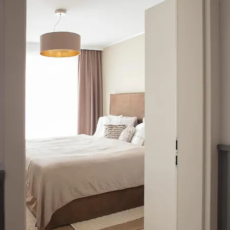 Point By Zoom ברטיסלאבה