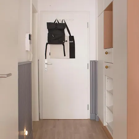 Point By Zoom * 브라티슬라바